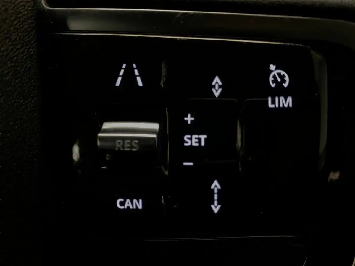 2022-land-rover-discovery-sport-15-p300e-urban-edition-big-19