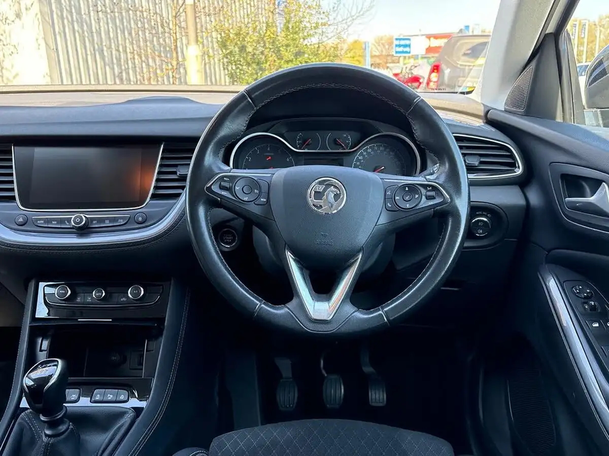 2021-vauxhall-grandland-x-12-griffin-big-14