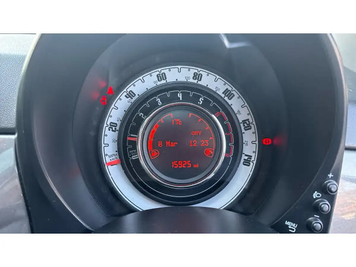 2021-fiat-500-10-dolcevita-big-17
