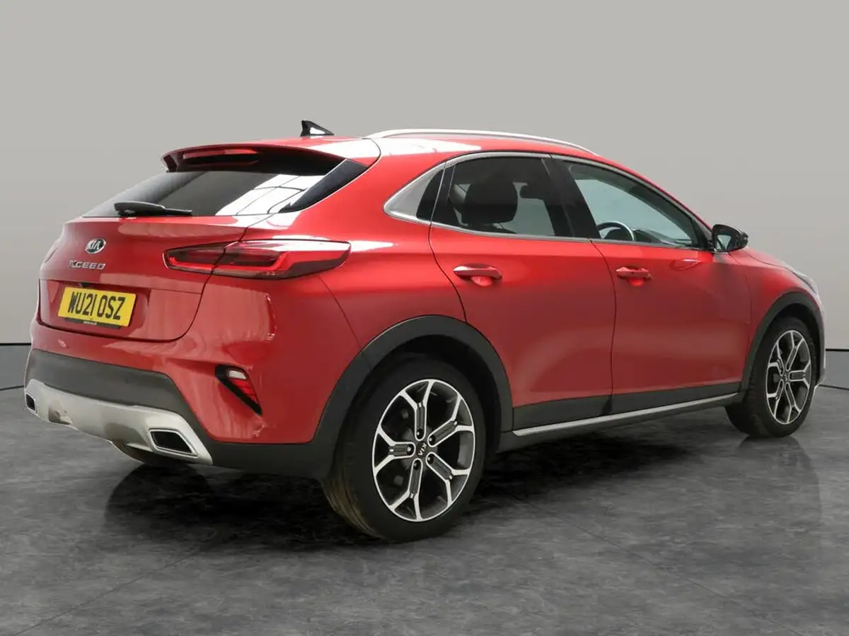 2021-kia-xceed-15-t-gdi-4-big-10