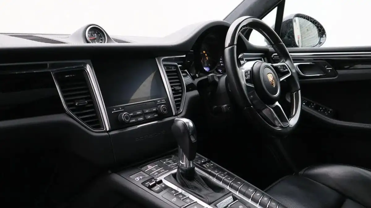 2017-porsche-macan-36-turbo-400ps-awd-ss-big-1