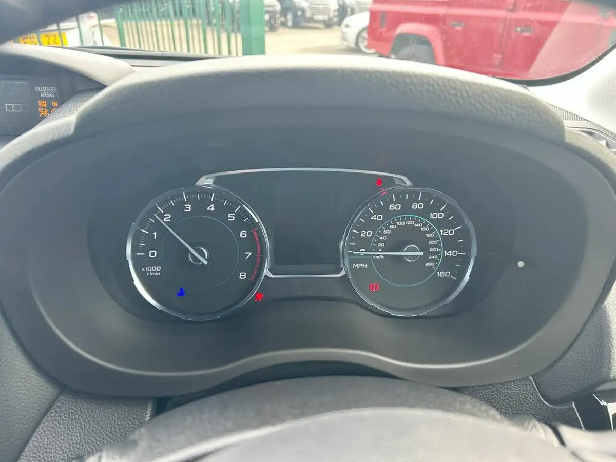 2016-subaru-forester-big-18