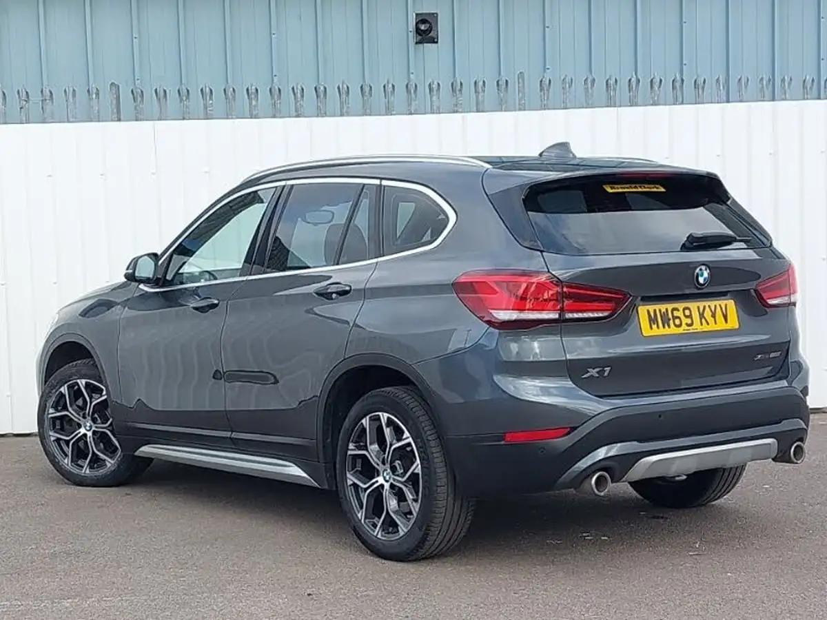 2019-bmw-x1-20-xdrive20i-xline-big-1