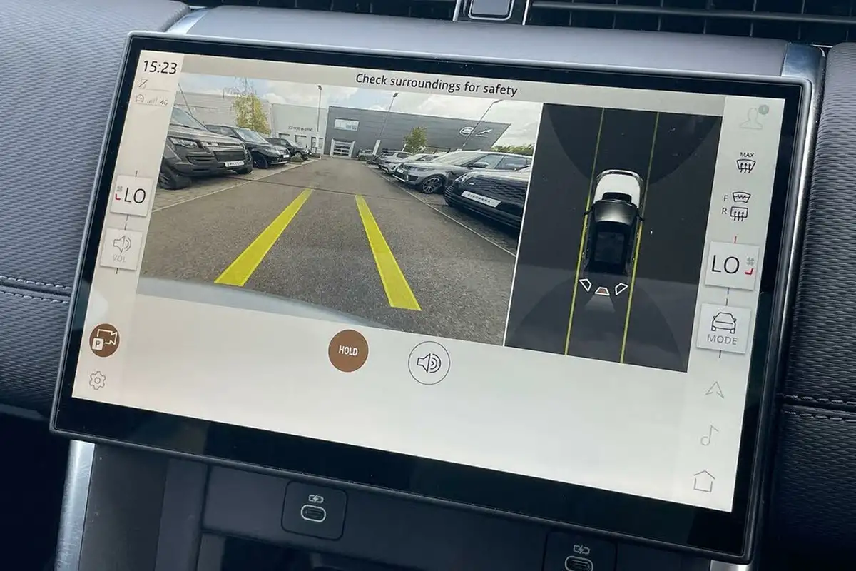 2024-land-rover-discovery-sport-15-p300e-dynamic-se-big-5