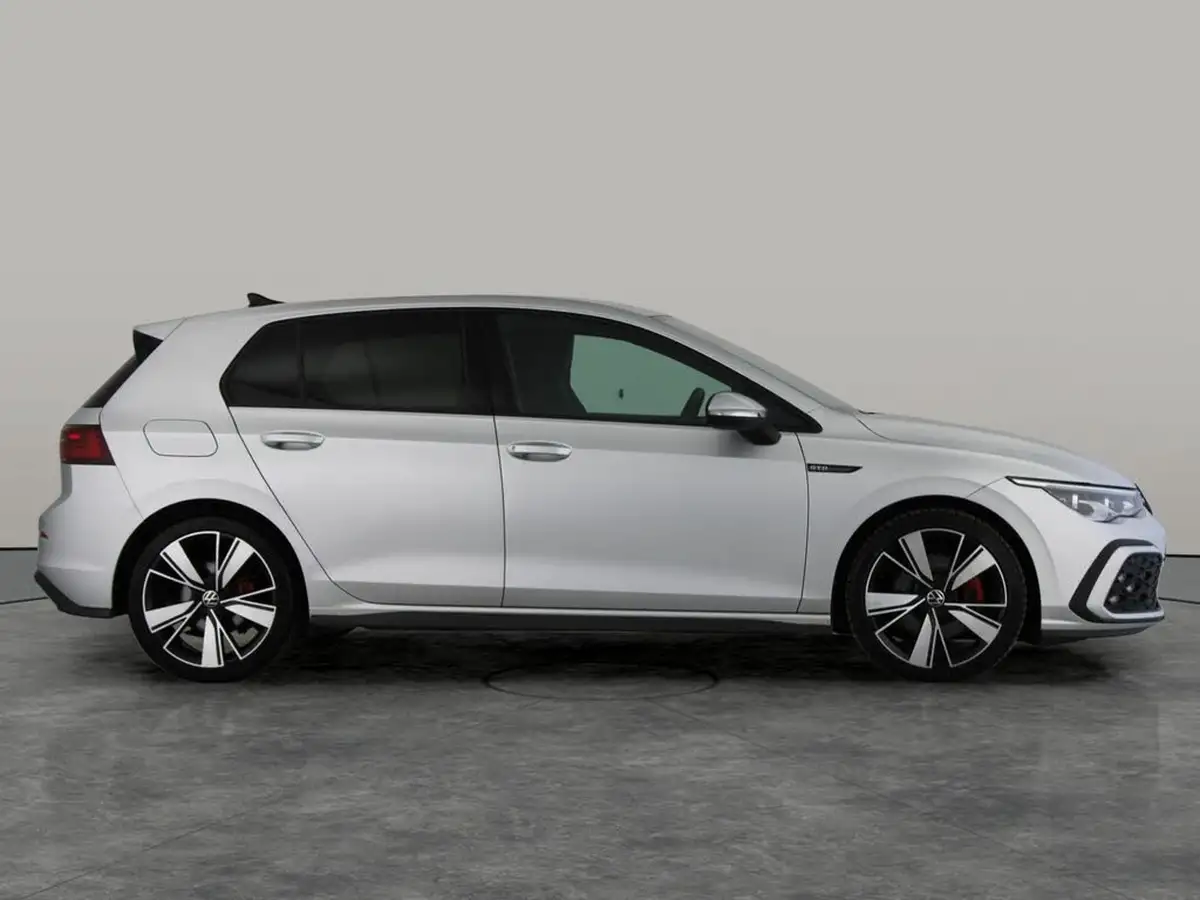 2021-volkswagen-golf-20tdi-gtd-big-4