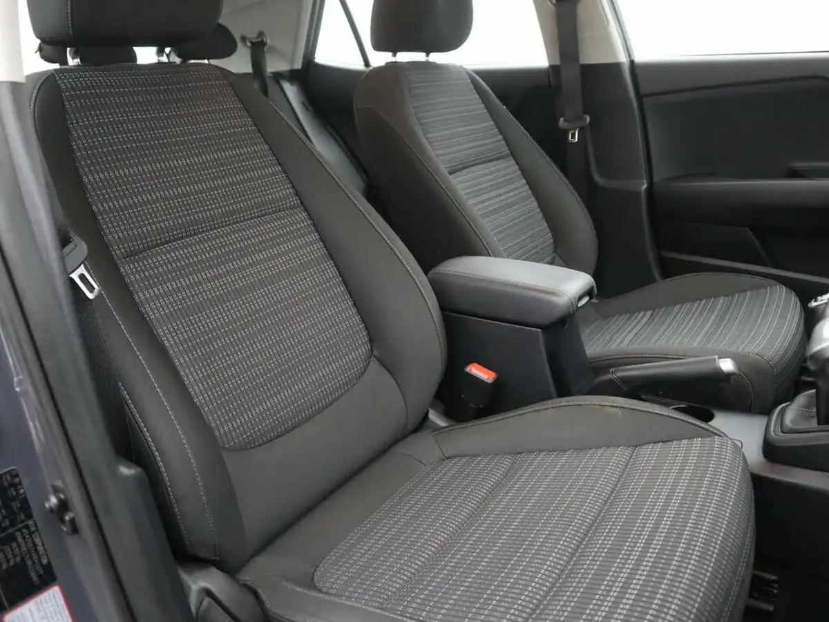 2022-kia-stonic-10-t-gdi-2-big-7