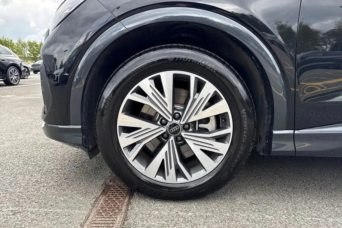 2024-audi-q4-e-tron-45e-sport-station-wagon-auto-big-9