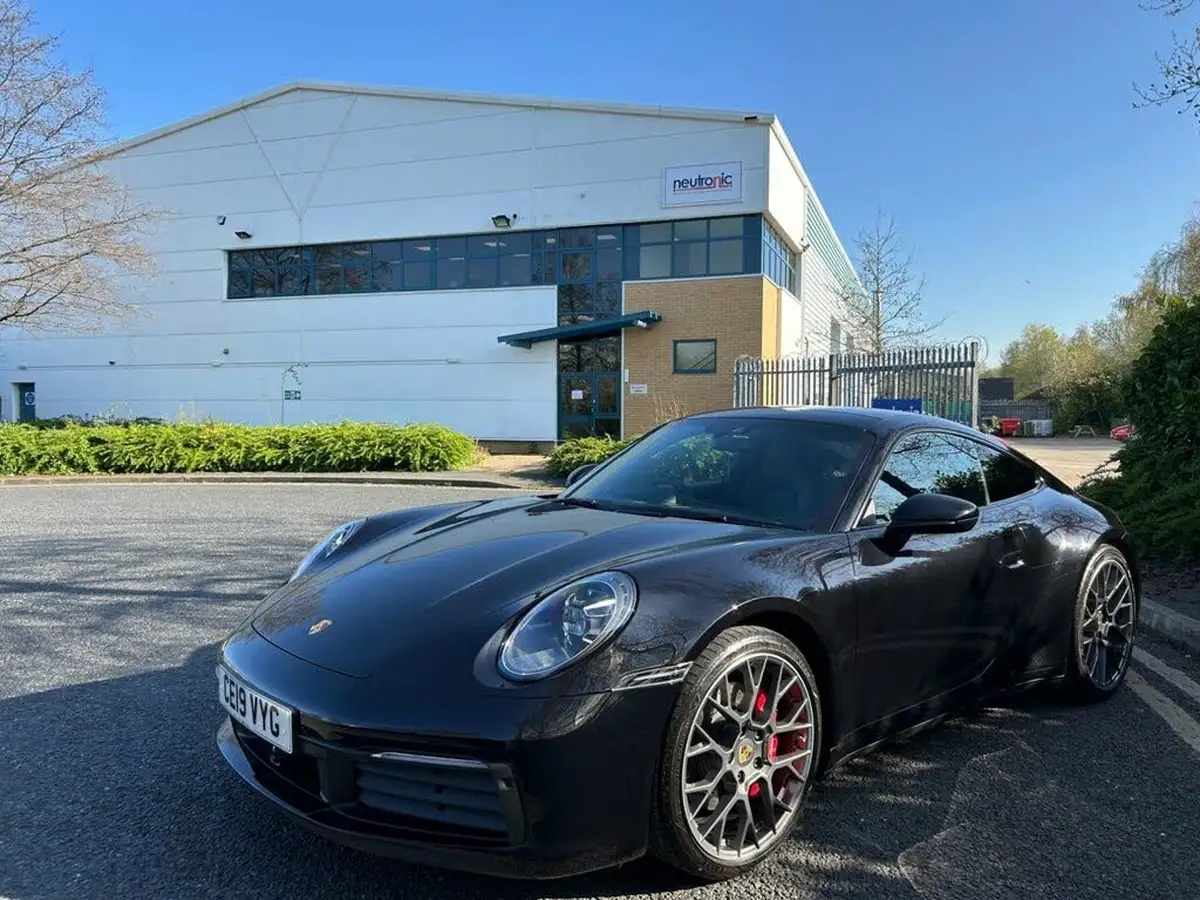 2019-porsche-911-30-carrera-4-s-450ps-coupe-pdk-big-6