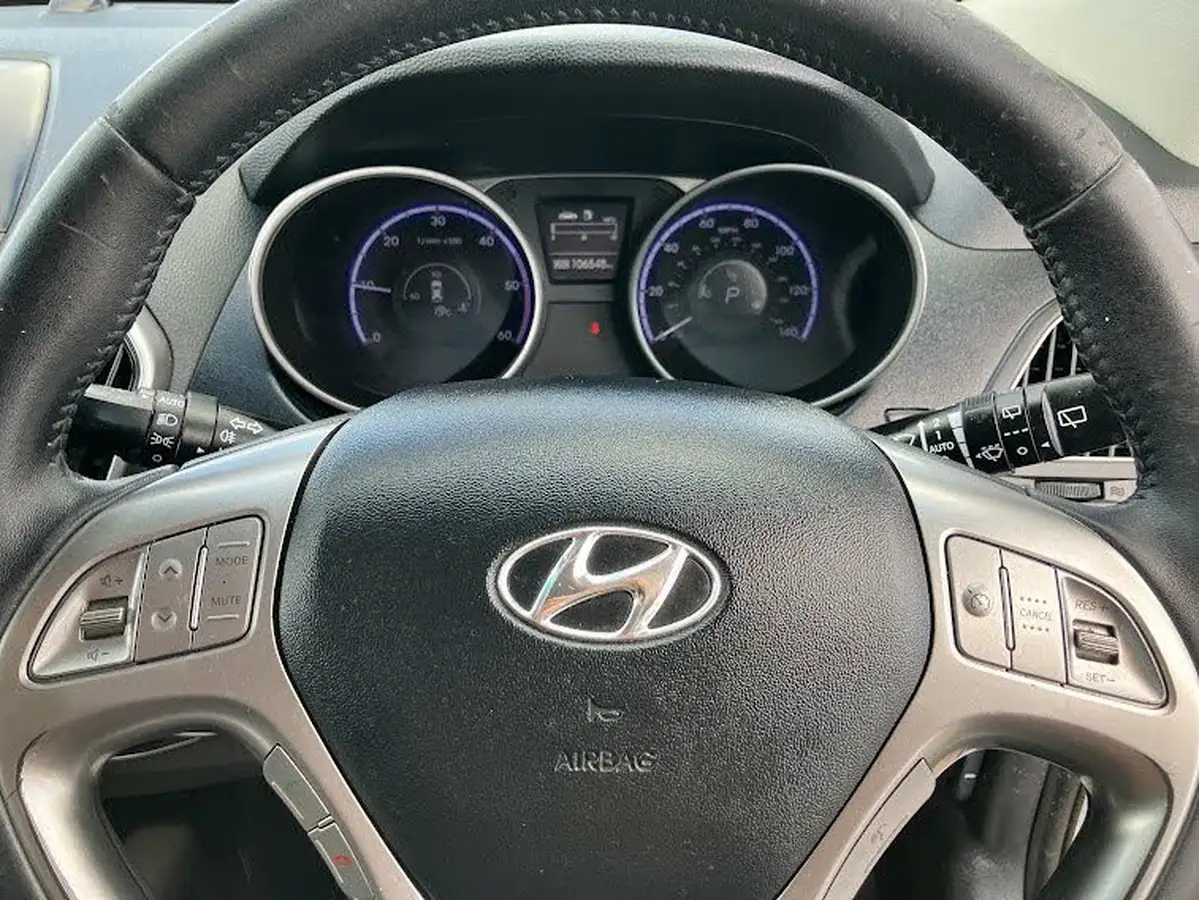 2011-hyundai-ix35-20td-premium-4wd-auto-big-13