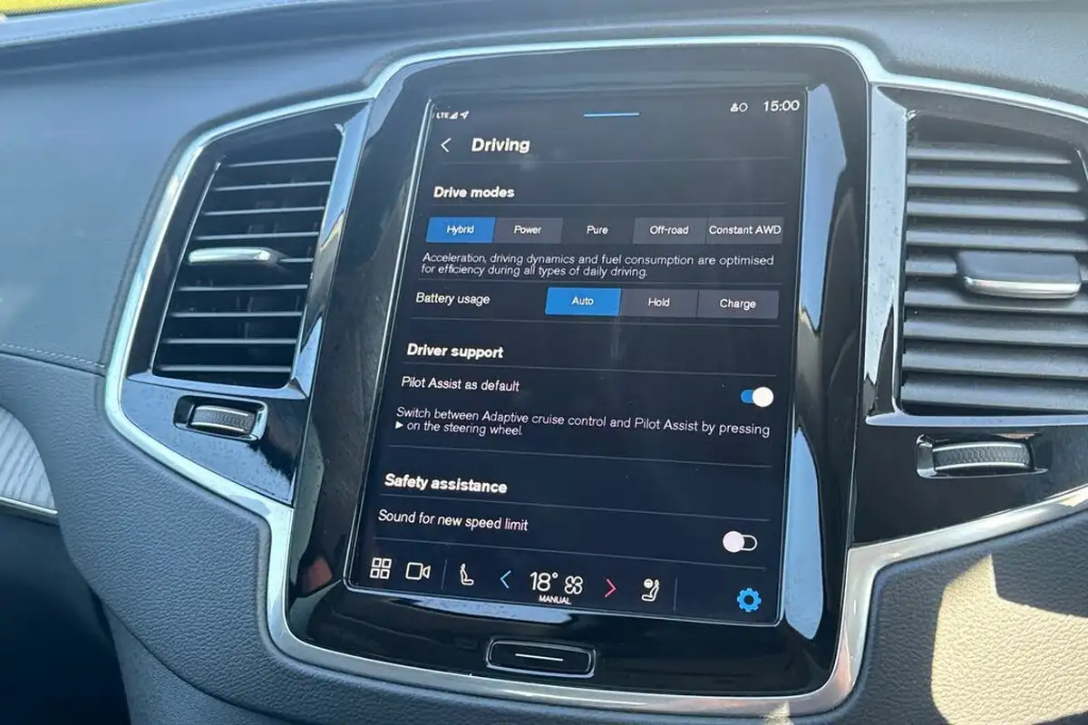 2024-volvo-xc90-20-t8-ultimate-dark-big-22