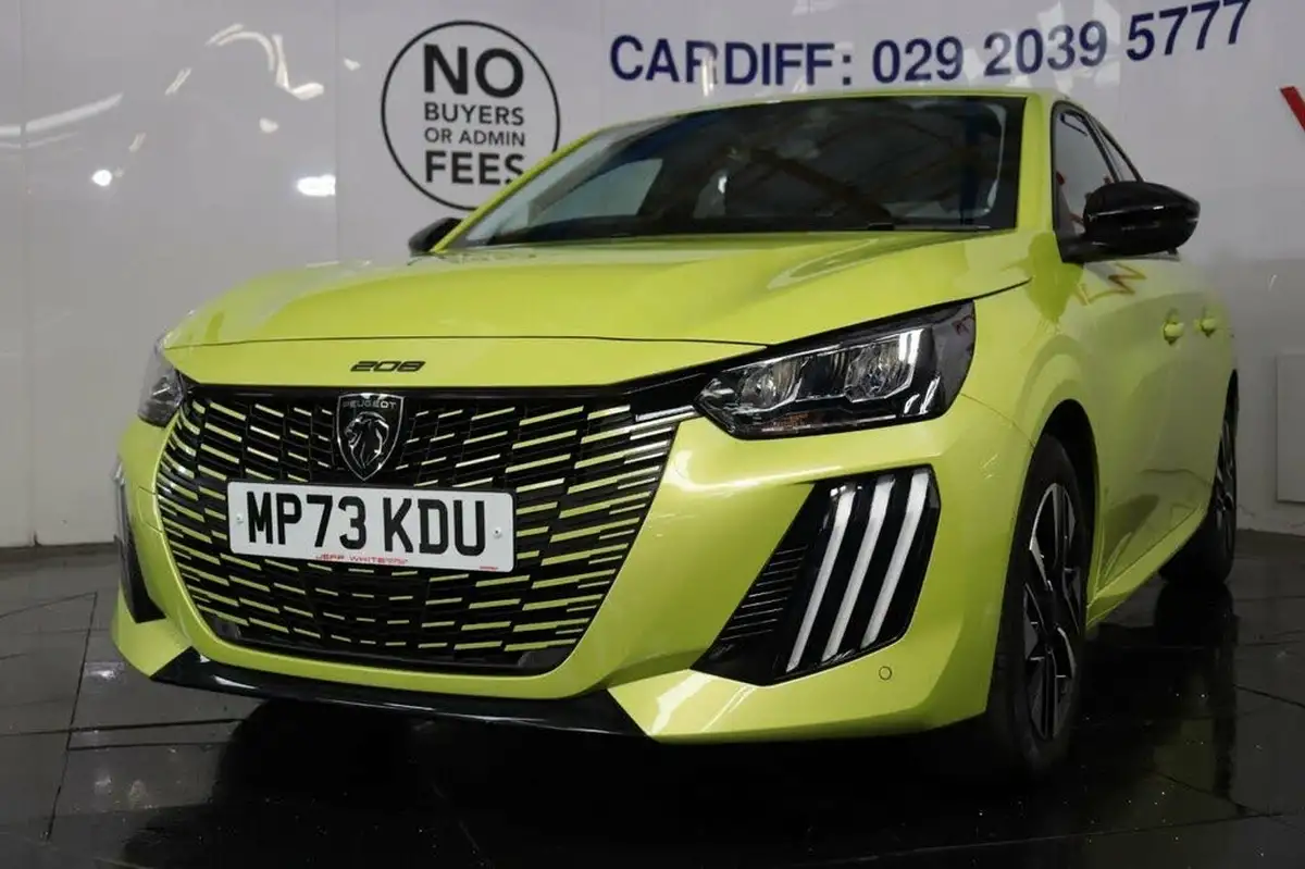 2024-peugeot-208-12-puretech-allure-big-12