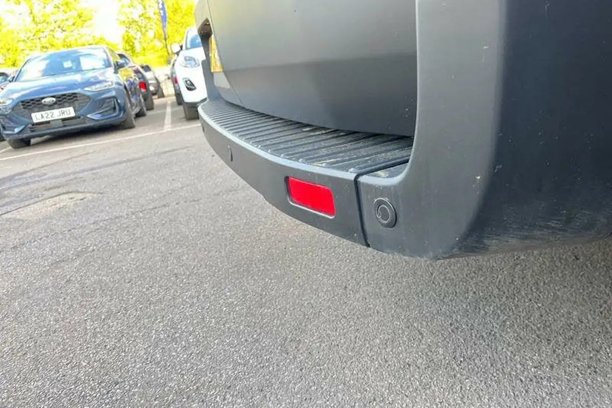 2024-ford-transit-e-350-l3h2-trend-184ps-68kwh-big-16