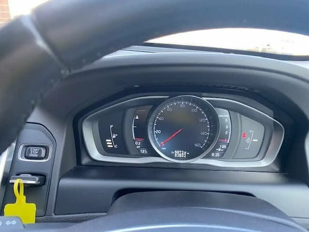 2014-volvo-xc60-20td-d4-se-181bhp-nav-ss-1969cc-big-32