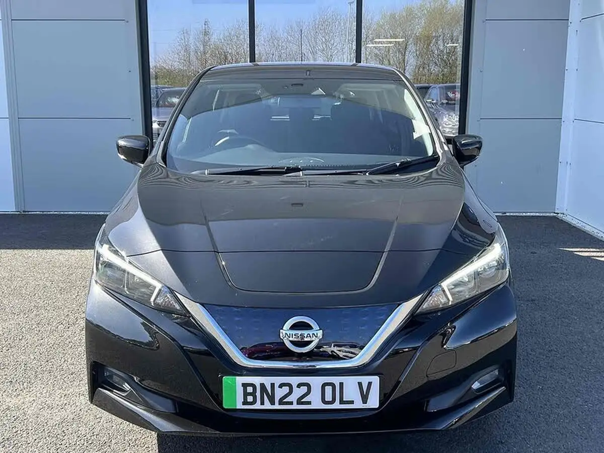 2022-nissan-leaf-e-acenta-big-1