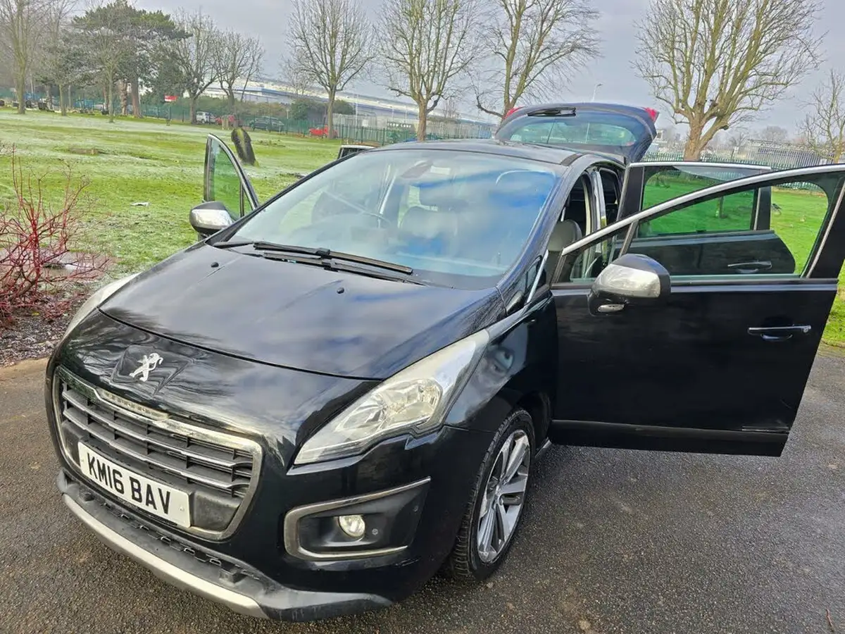 2016-peugeot-3008-crossover-16bluehdi-allure-auto-big-20