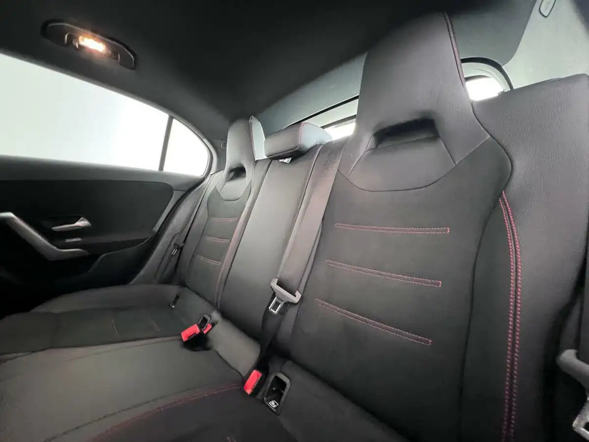 2019-mercedes-benz-a-class-13-a200-amg-line-executive-hatchback-5d-7g-dct-big-13
