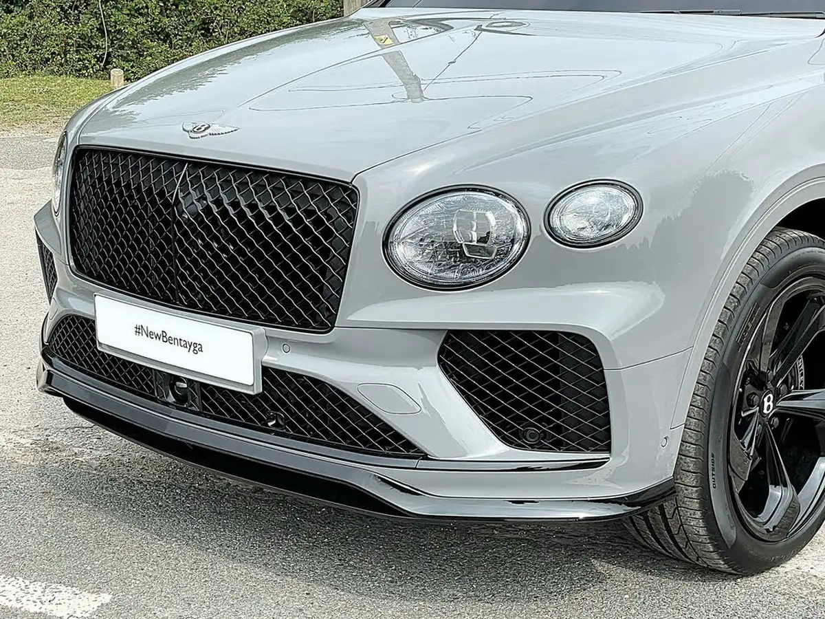 2024-bentley-bentayga-40-v8-s-big-57