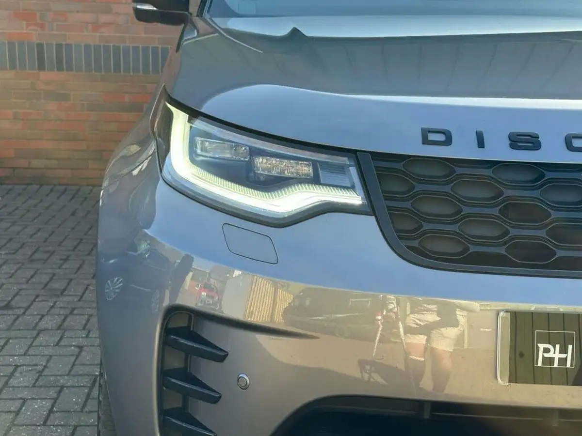 2021-land-rover-discovery-30-d300-r-dynamic-se-big-57