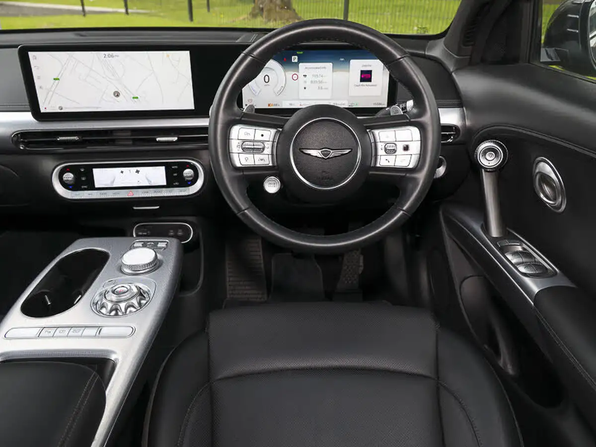 2022-genesis-gv60-e-premium-229ps-big-11