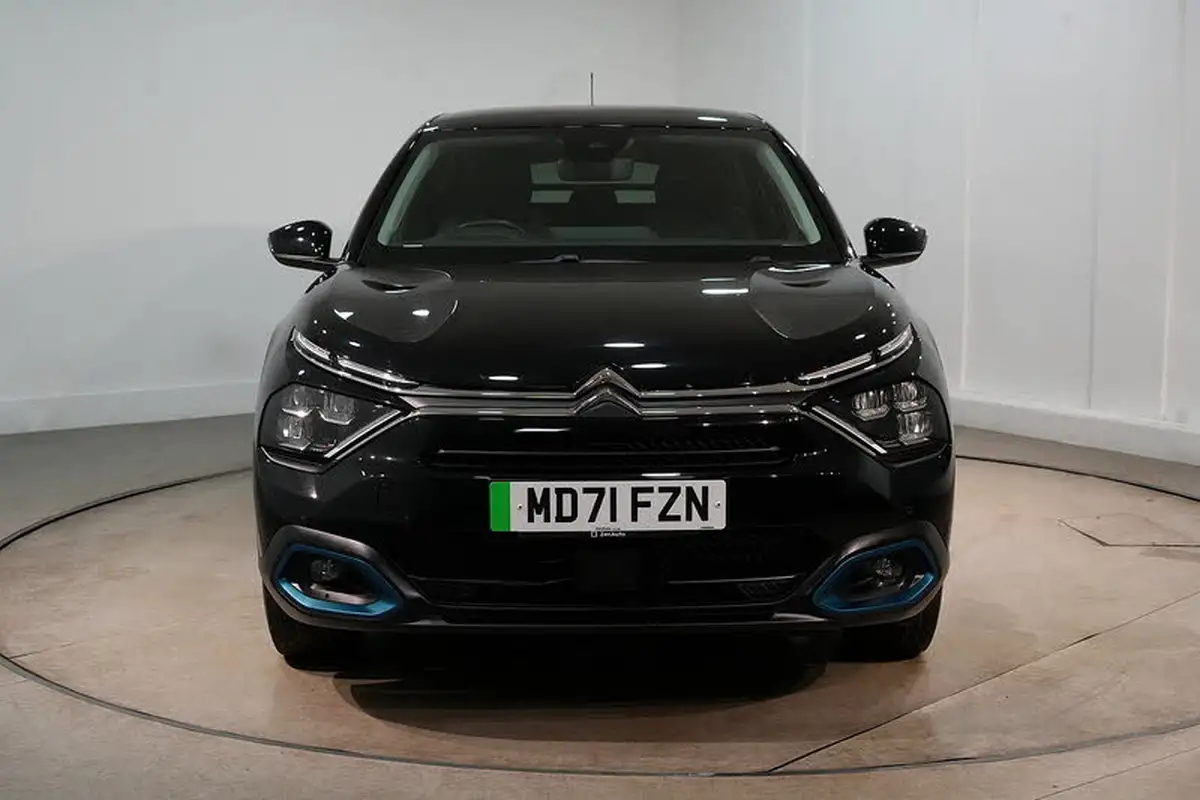2022-citroen-c4-e-shine-plus-big-2