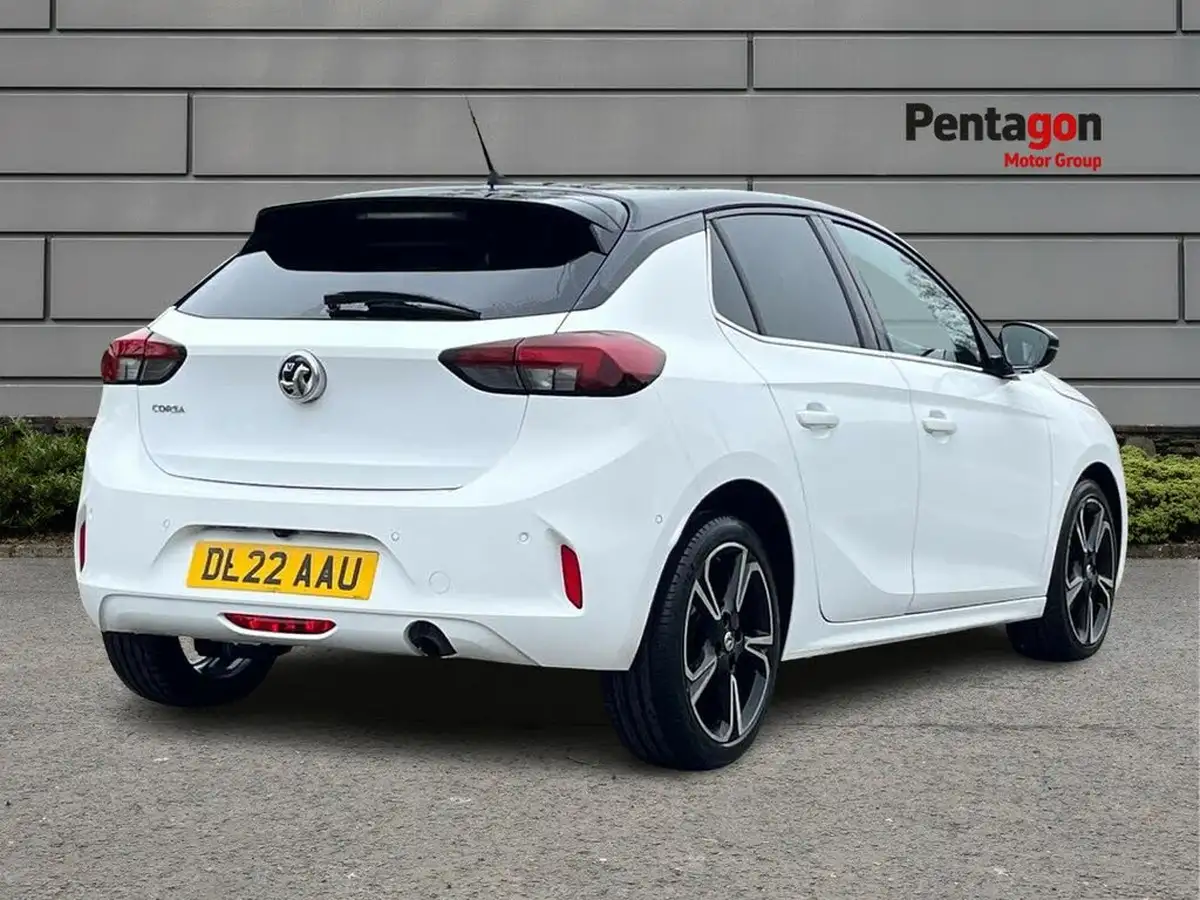 2022-vauxhall-corsa-12i-elite-edition-big-3