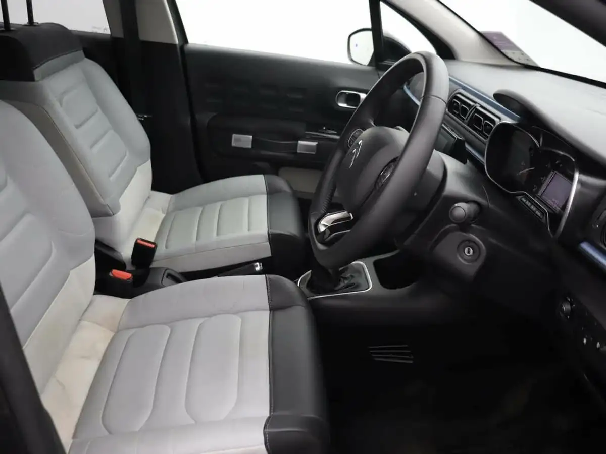 2023-citroen-c3-12-puretech-elle-83ps-ss-big-12
