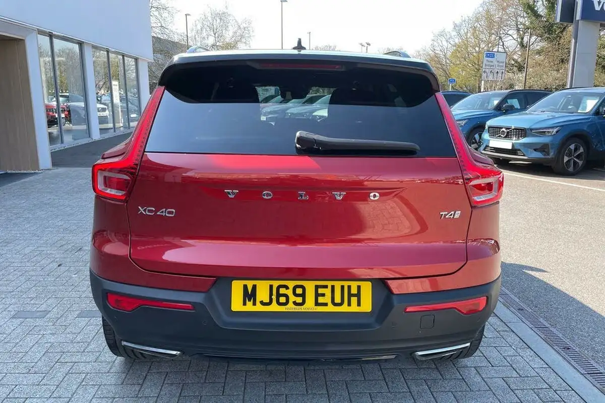 2020-volvo-xc40-20-t4-r-design-pro-big-7