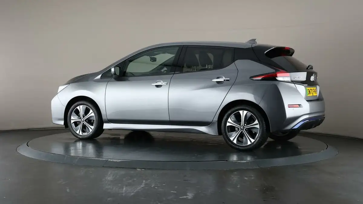 2021-nissan-leaf-e-n-connecta-big-68