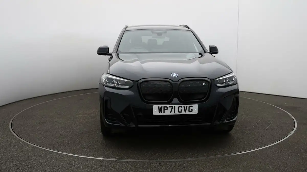 2022-bmw-ix3-e-m-sport-big-35