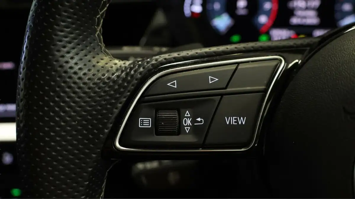 2021-audi-a3-14-40-tfsi-e-s-line-big-22