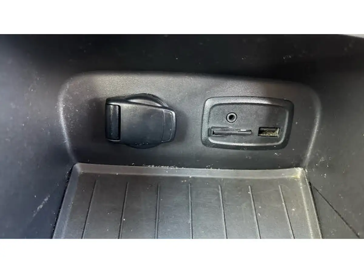 2018-renault-captur-09-tce-gt-line-big-21
