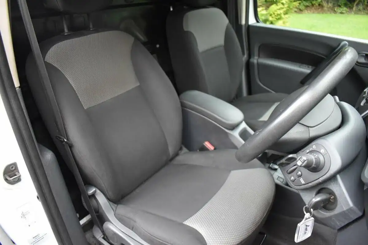 2019-renault-kangoo-maxi-15dci-ll21-energy-dci-95-maxi-business-eu6dt-panel-big-16