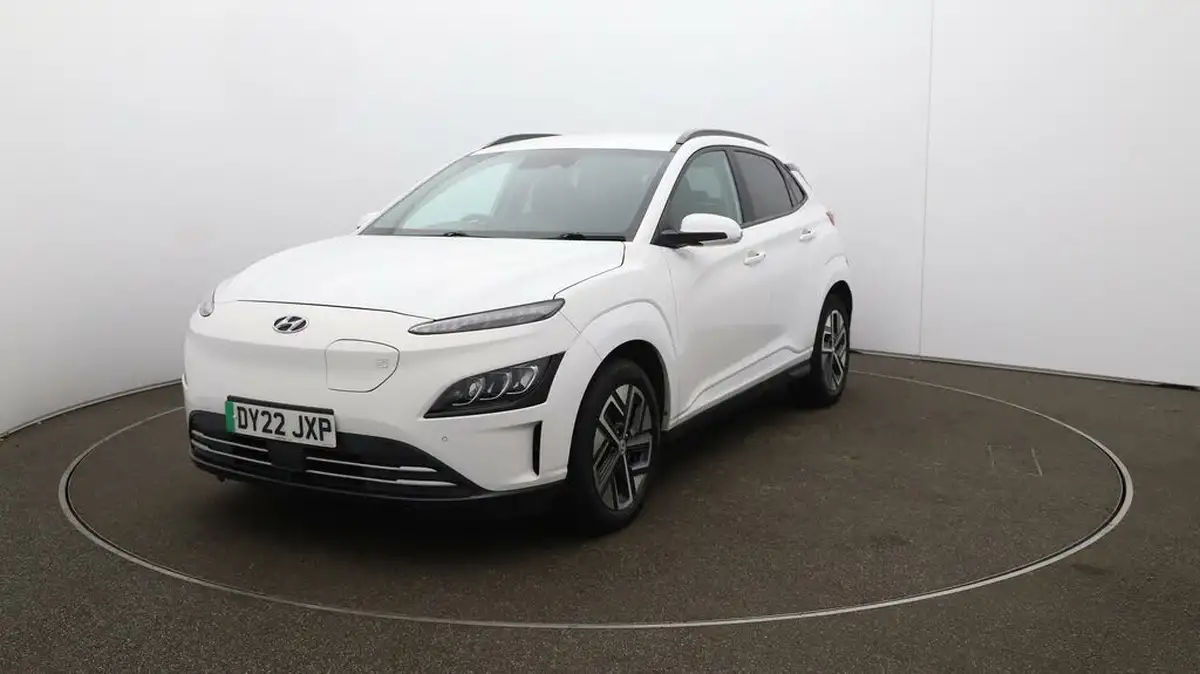 2022-hyundai-kona-e-premium-204ps-64kwh-7kw-obc-big-29