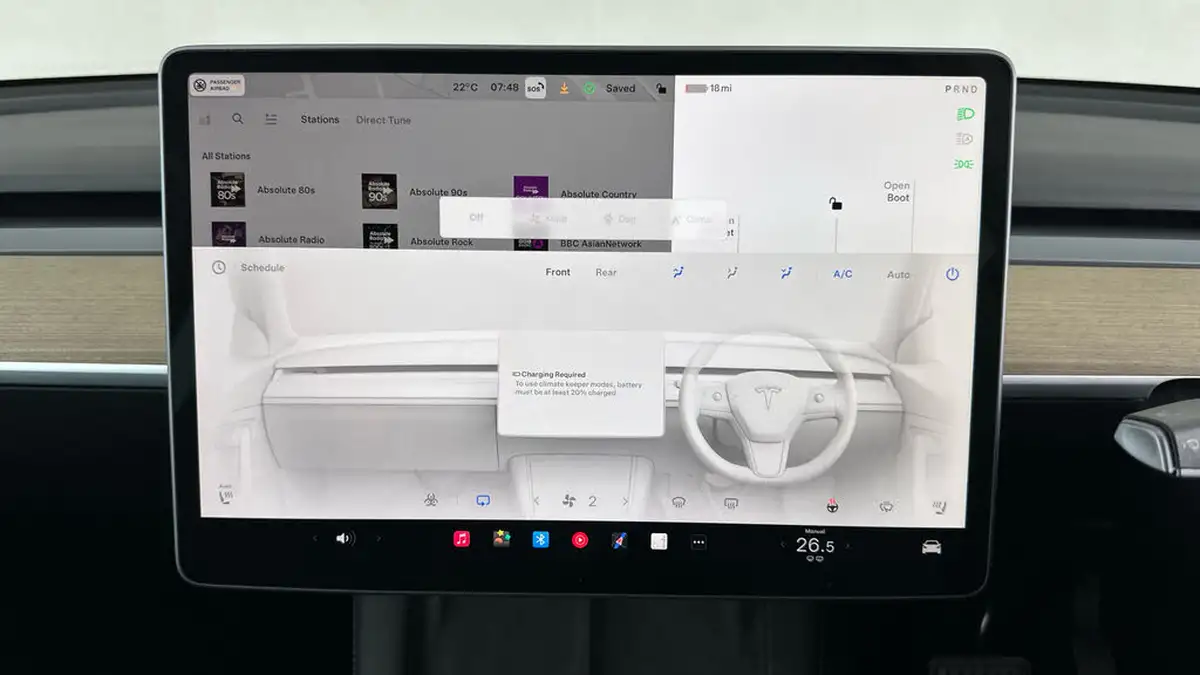2022-tesla-model-y-e-long-range-big-24