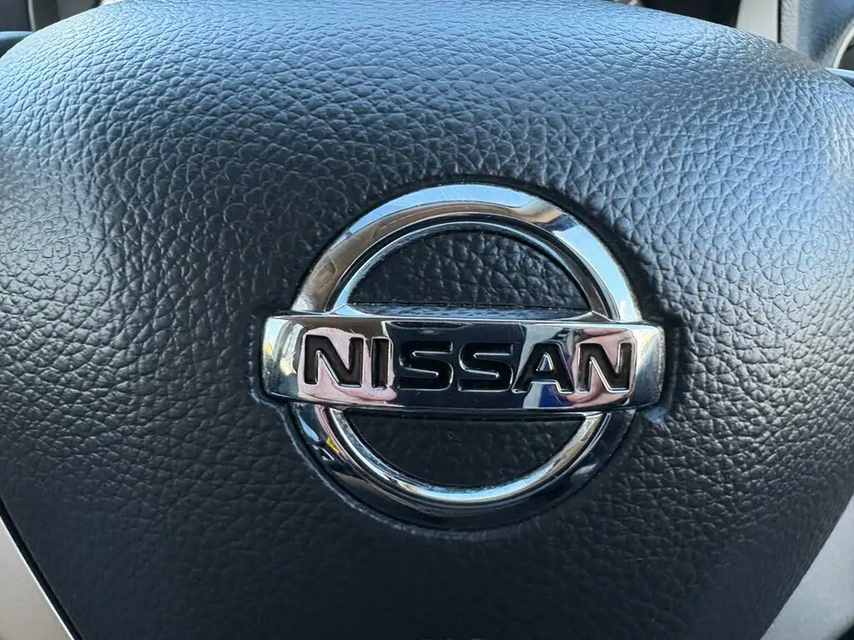 2020-nissan-navara-23dci-tt-tekna-8-navileather-auto-big-30