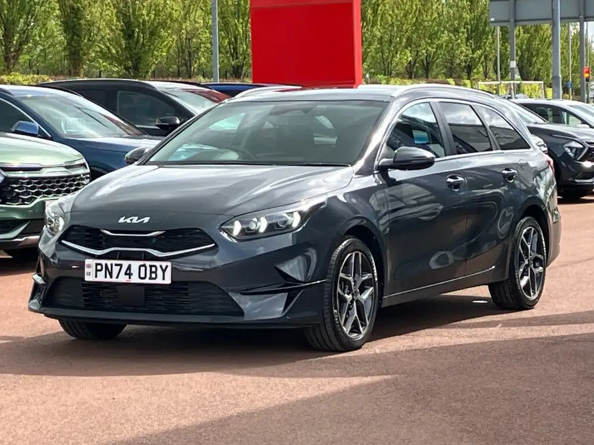 2024-kia-ceed-15-t-gdi-3-sportswagon-dct-big-22