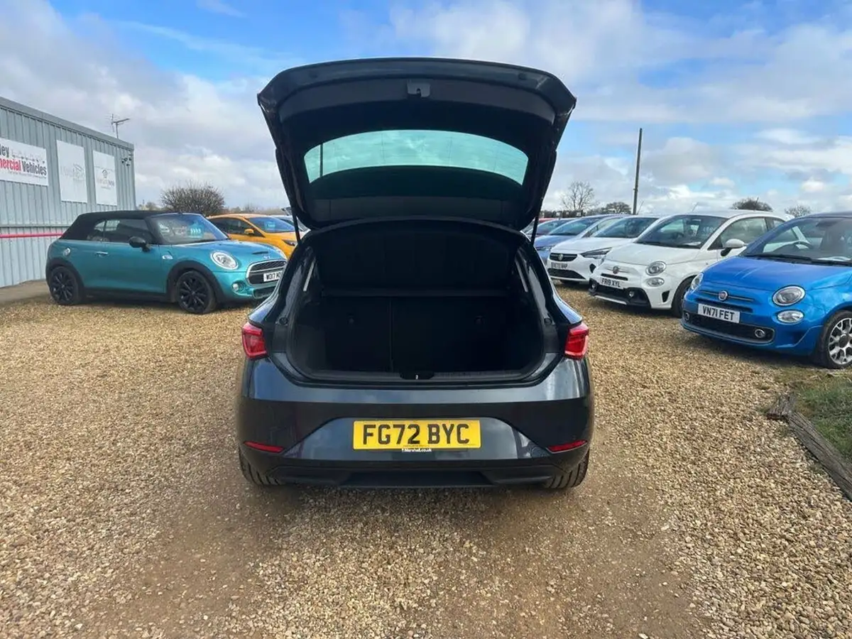 2022-seat-leon-10-tsi-evo-se-dynamic-hatchback-big-8