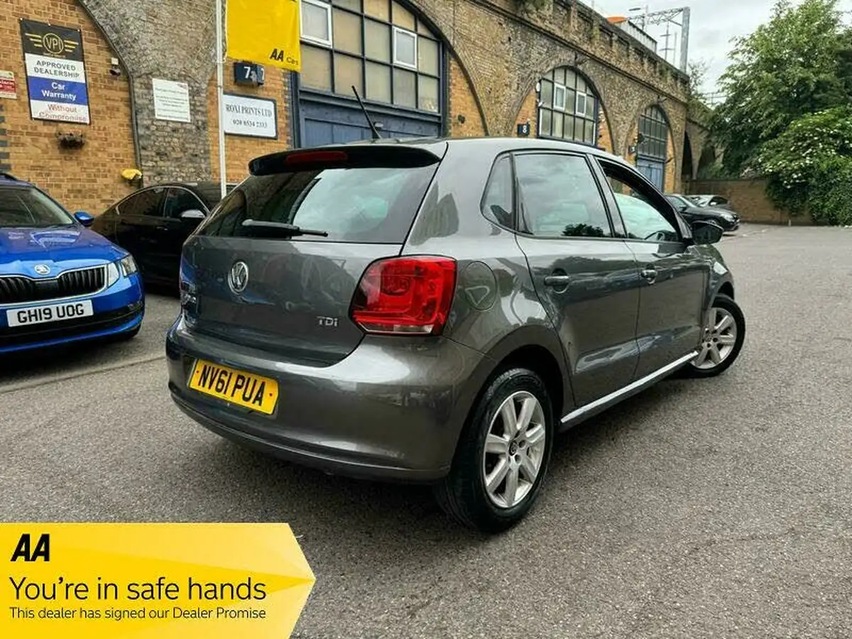 2012-volkswagen-polo-12td-match-5d-big-16