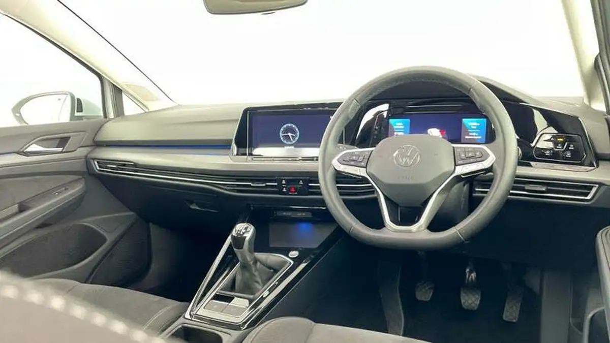 2024-volkswagen-golf-15-tsi-style-130ps-evo-hatchback-big-20