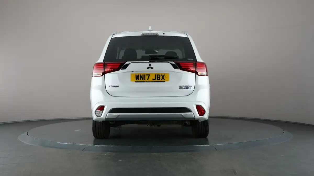 2017-mitsubishi-outlander-20-4hs-phev-5st-big-30