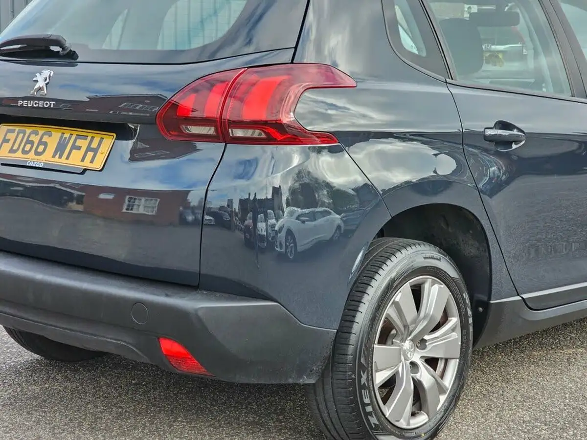 2017-peugeot-2008-suv-16bluehdi-active-75bhp-big-37