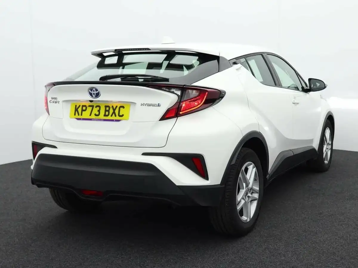 2023-toyota-c-hr-18-vvt-i-icon-120bhp-big-4