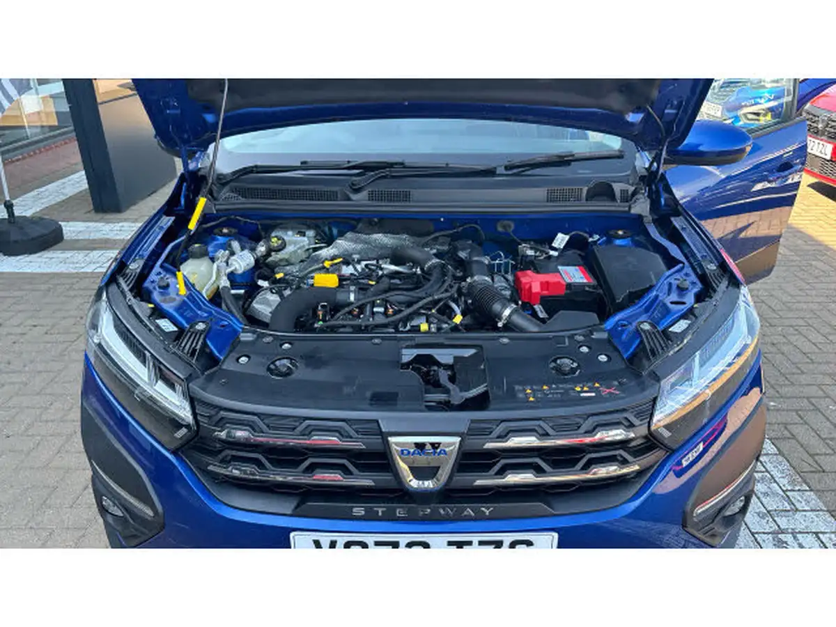 2022-dacia-sandero-stepway-10-tce-comfort-100bhp-bi-fuel-big-7