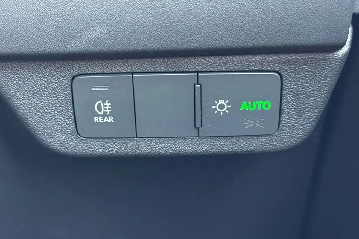 2024-audi-q4-e-tron-45e-s-line-sportback-auto-big-49