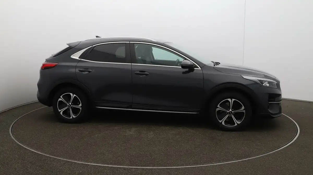 2022-kia-xceed-16-gdi-3-big-39