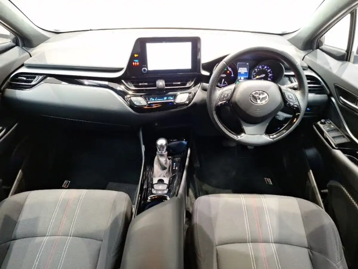2023-toyota-c-hr-20-vvt-i-gr-sport-181bhp-big-2