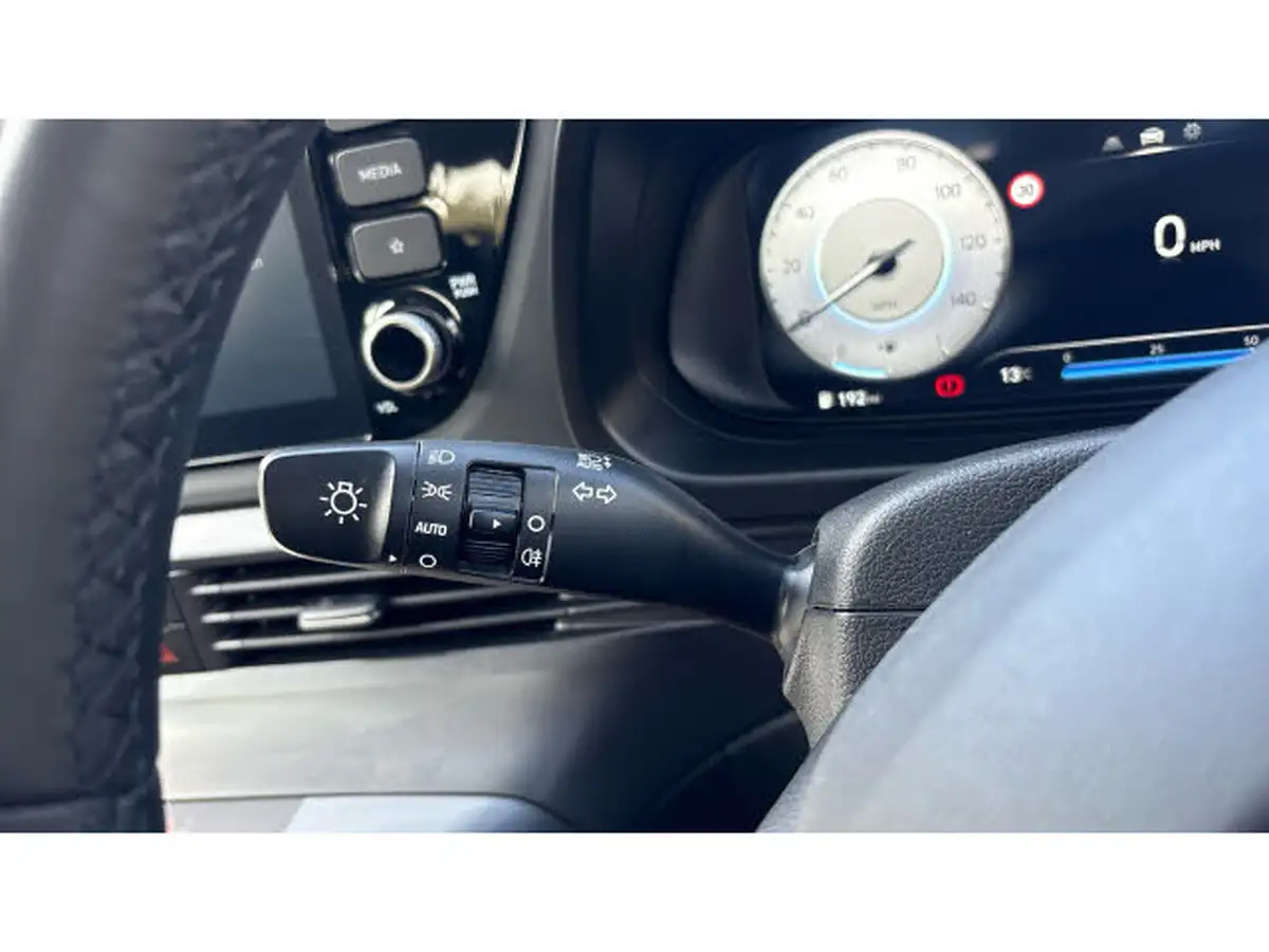 2024-hyundai-i20-10-t-gdi-advance-big-56