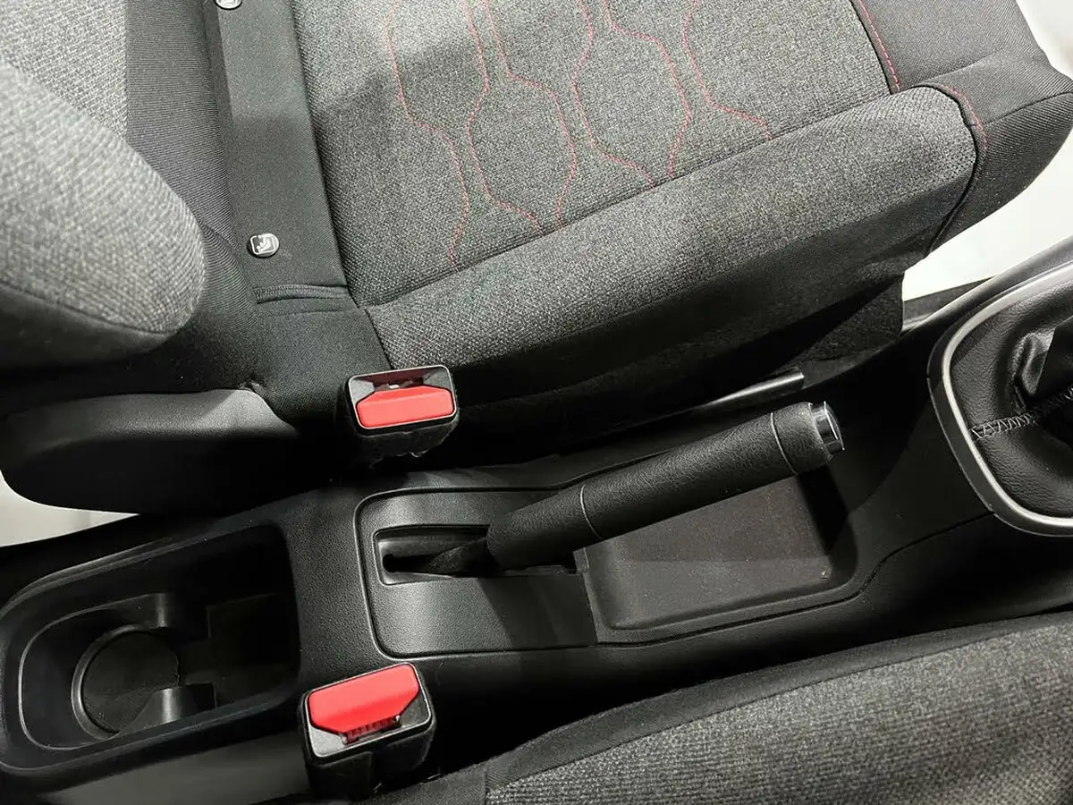 2017-citroen-c3-12-puretech-flair-82ps-big-27