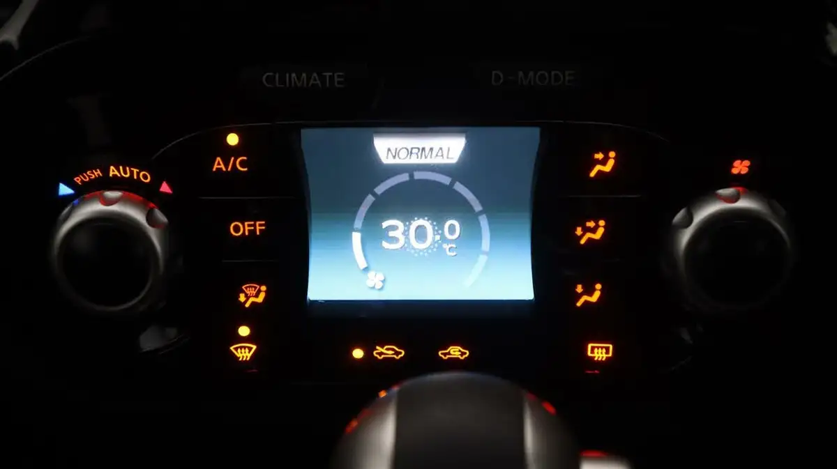 2018-nissan-juke-16-tekna-112ps-1598cc-xtronic-cvt-big-10