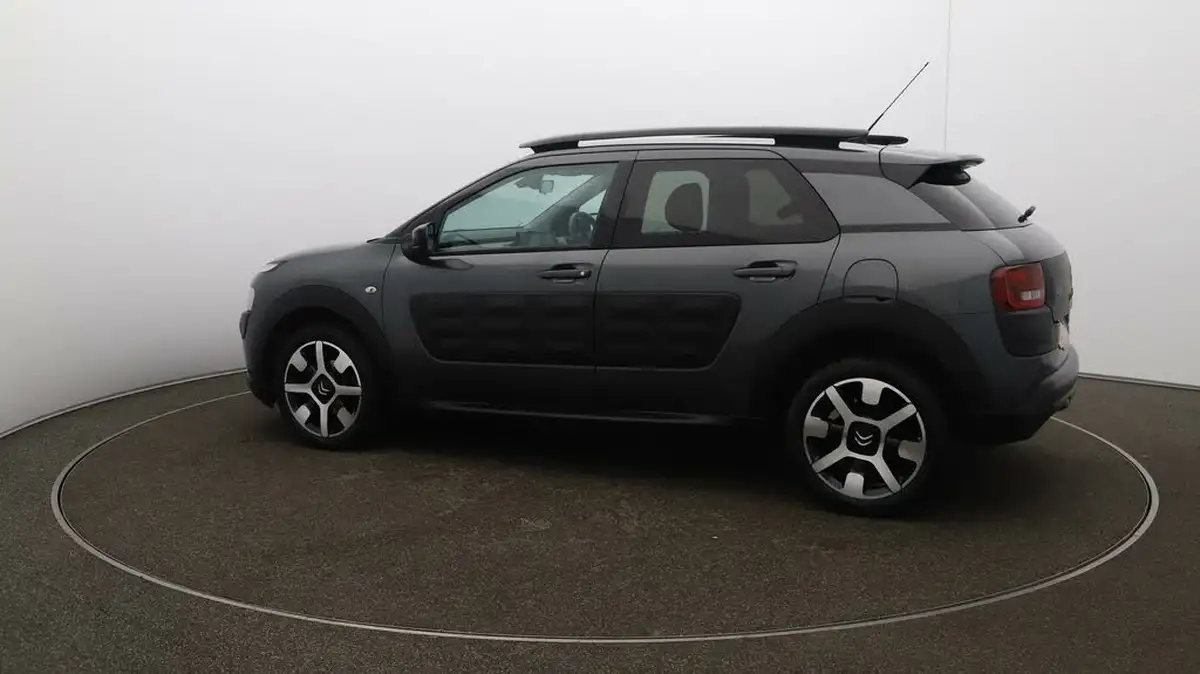 2017-citroen-c4-cactus-16bluehdi-flair-ss-etg6-big-41
